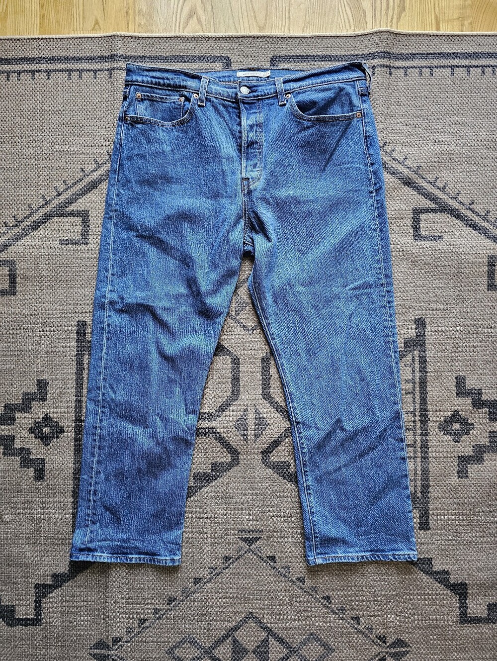 Levi's The Wedgie High Waist Straight Leg Jeans in Jive Stonewash